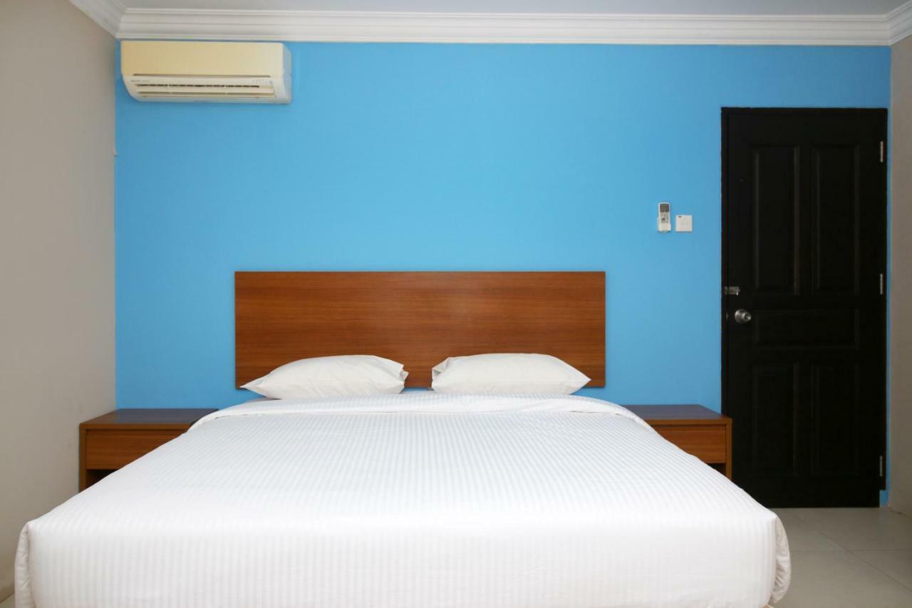 Safina Inn Syariah Sekupang Batam Dış mekan fotoğraf