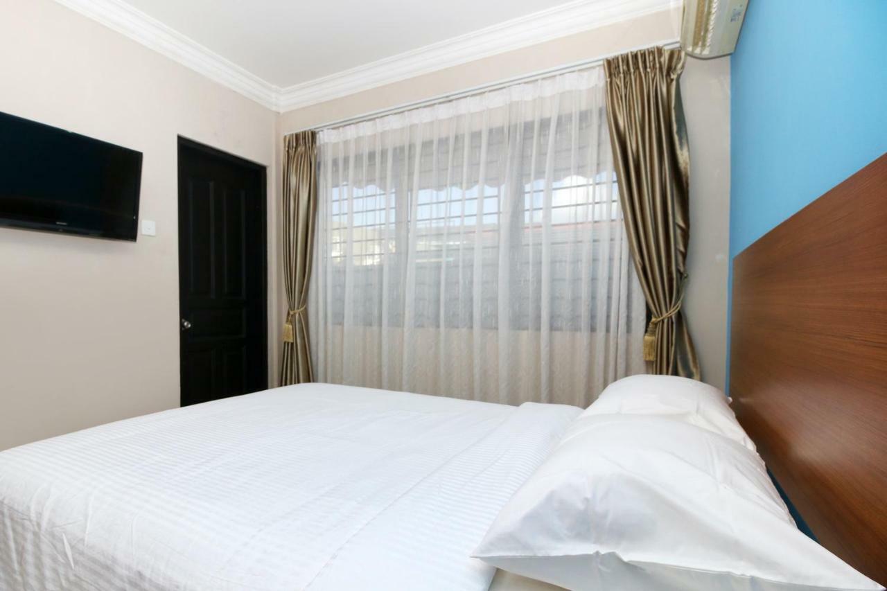 Safina Inn Syariah Sekupang Batam Dış mekan fotoğraf